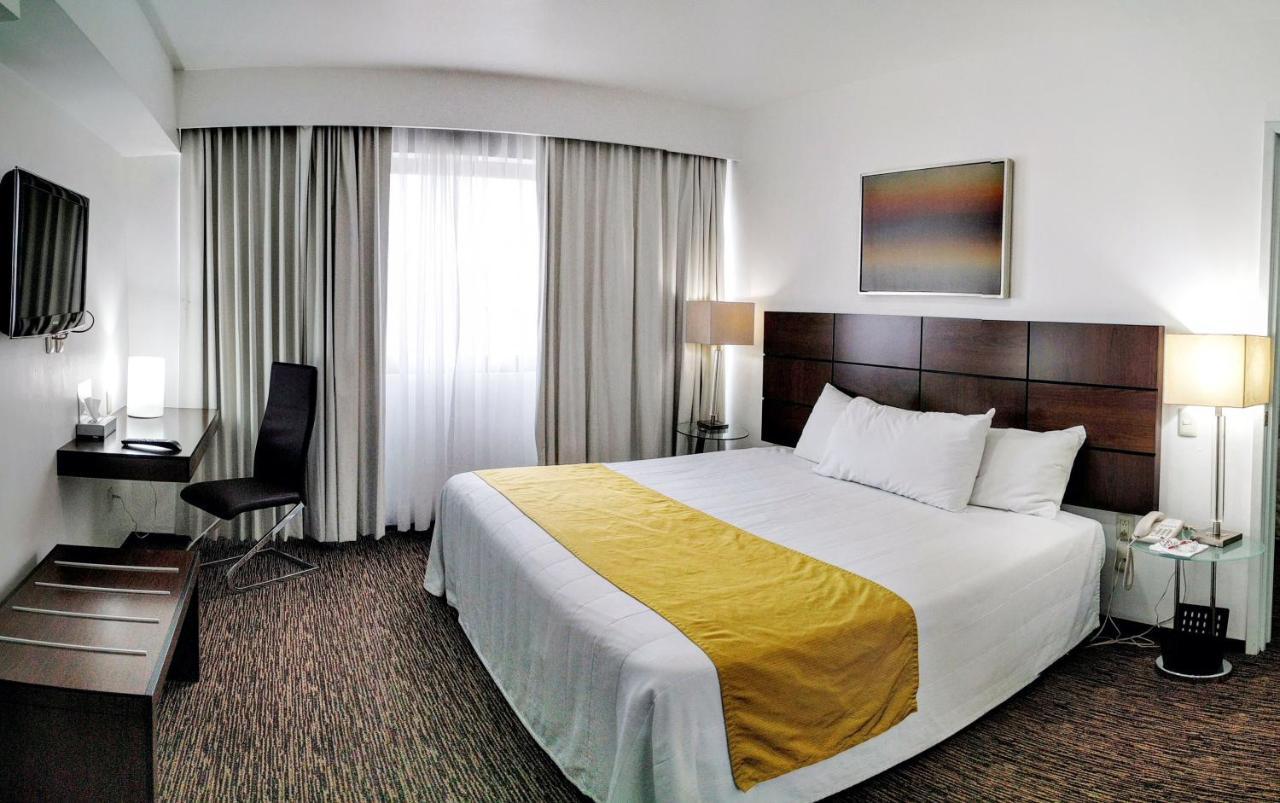 Hotel Fray Junipero Serra テピク エクステリア 写真