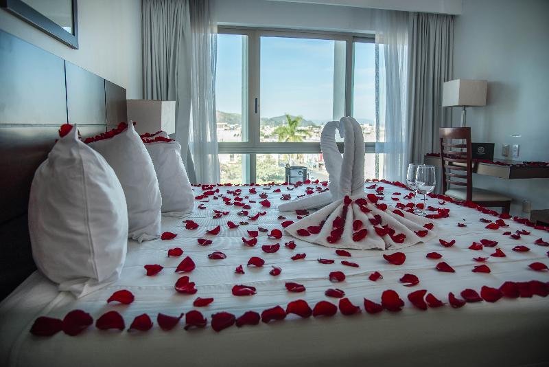 Hotel Fray Junipero Serra テピク エクステリア 写真